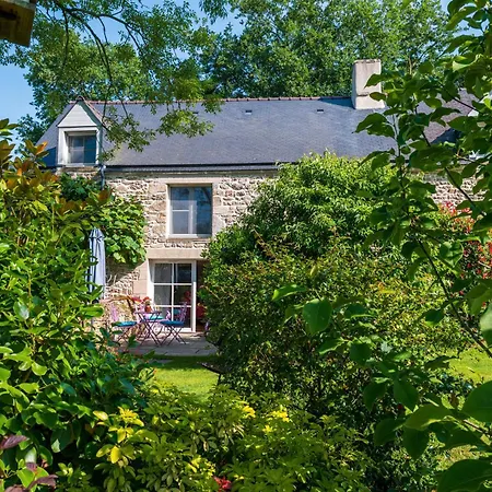 - - Piscine - Sauna Bed & Breakfast